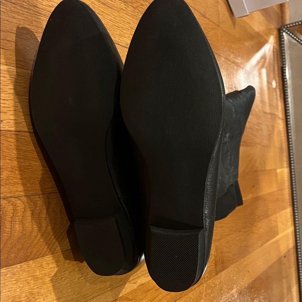 Elegant Steve Madden Creation Black Leather Boots - Picture 3 of 5